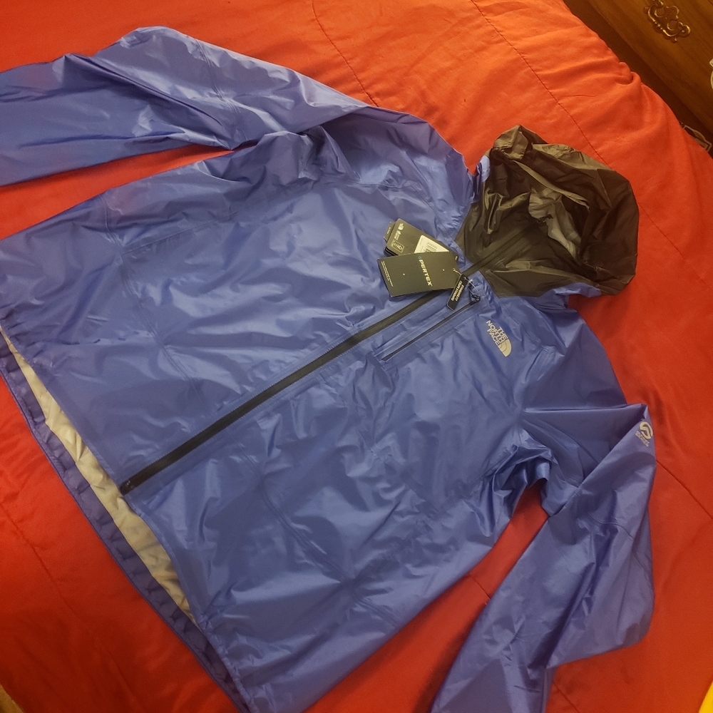 The north face summit L5 ultralight storm jacket